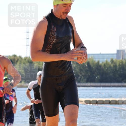 07.09.2025 - 19. Norderstedt Triathlon Luisa Fischer http://msf.ph/oto/8761593 07.09.2025 12:09:20 Schwimmen 167, 171, 798, 847, 1376 meine-sportfotos.de