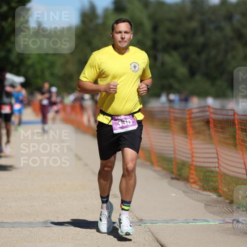 07.09.2025 - 19. Norderstedt Triathlon Michael Strokosch http://msf.ph/oto/8761607 07.09.2025 13:17:21 Laufen 288, 330, 344 meine-sportfotos.de