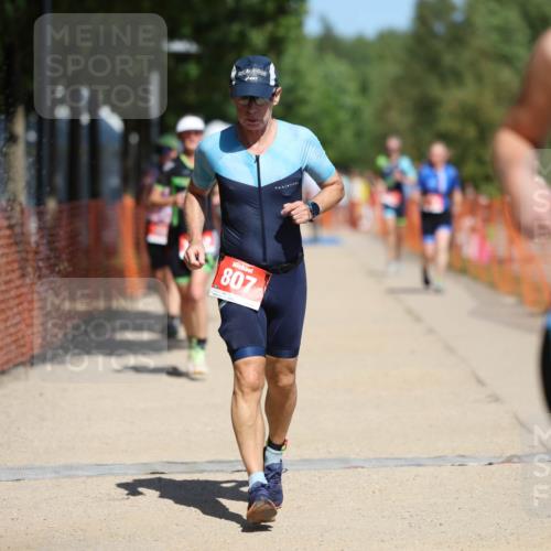 07.09.2025 - 19. Norderstedt Triathlon Michael Strokosch http://msf.ph/oto/8761621 07.09.2025 12:55:58 Laufen 759, 807, 1262, 1294 meine-sportfotos.de