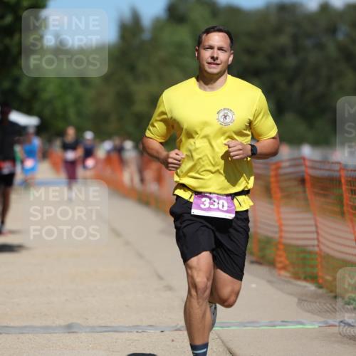 07.09.2025 - 19. Norderstedt Triathlon Michael Strokosch http://msf.ph/oto/8761633 07.09.2025 13:17:21 Laufen 288, 330, 344 meine-sportfotos.de