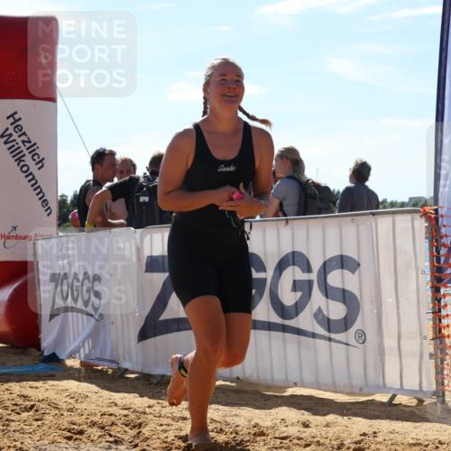 07.09.2025 - 19. Norderstedt Triathlon Luisa Fischer http://msf.ph/oto/8761646 07.09.2025 14:21:25 Schwimmen 1422, 1474 meine-sportfotos.de