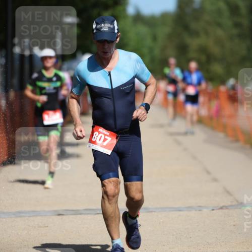 07.09.2025 - 19. Norderstedt Triathlon Michael Strokosch http://msf.ph/oto/8761661 07.09.2025 12:55:59 Laufen 213, 302, 759, 807, 1262, 1294 meine-sportfotos.de
