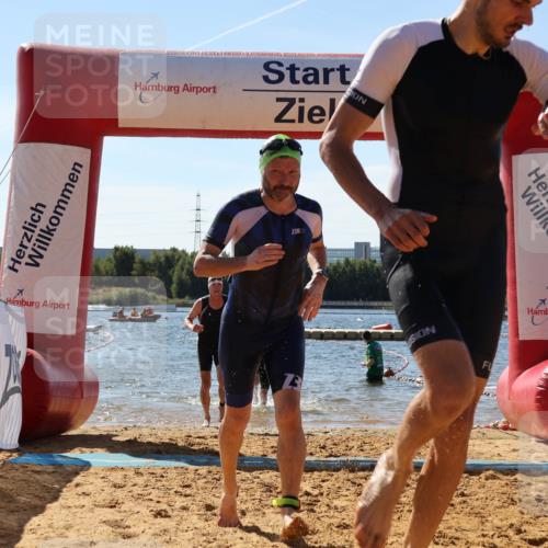 07.09.2025 - 19. Norderstedt Triathlon Luisa Fischer http://msf.ph/oto/8761666 07.09.2025 12:09:25 Schwimmen 167, 171, 798, 813, 847, 1234, 1376 meine-sportfotos.de