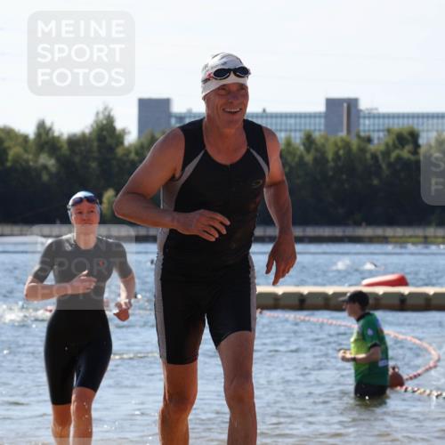 07.09.2025 - 19. Norderstedt Triathlon Luisa Fischer http://msf.ph/oto/8761682 07.09.2025 12:09:27 Schwimmen 167, 171, 798, 813, 847, 1234, 1376 meine-sportfotos.de