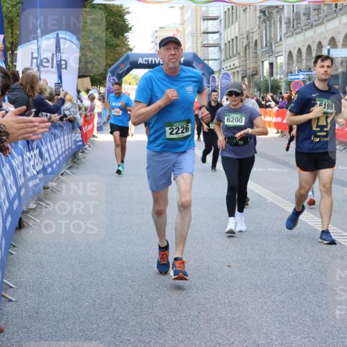 07.09.2025 - BARMER Alsterlauf Strokosch-Dieckow http://msf.ph/oto/8761688 07.09.2025 10:12:39 Ziel 2007, 2049, 2077, 2560, 2707, 3012, 3013, 3125, 3182, 3353, 3580, 3640, 4397, 4462, 4571, 4572, 4577, 4686, 4789, 4950, 5974, 5975, 6050, 8046, 8058, 8060 meine-sportfotos.de