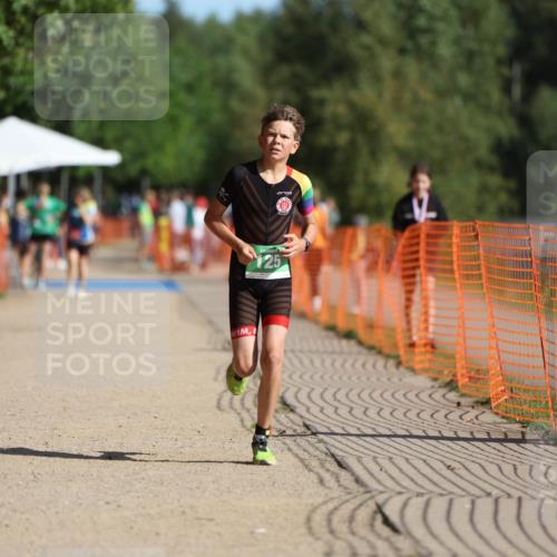 07.09.2025 - 19. Norderstedt Triathlon Michael Strokosch http://msf.ph/oto/8761700 07.09.2025 10:46:07 Laufen 125, 1140 meine-sportfotos.de