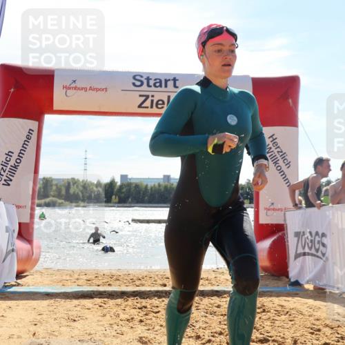 07.09.2025 - 19. Norderstedt Triathlon Luisa Fischer http://msf.ph/oto/8761703 07.09.2025 14:21:45 Schwimmen 365, 430 meine-sportfotos.de