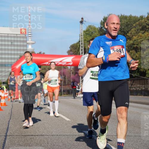 07.09.2025 - BARMER Alsterlauf Yannick Fuchs http://msf.ph/oto/8761736 07.09.2025 09:40:49 Laufen 4785, 563, 4551, 488, 891, 76 meine-sportfotos.de