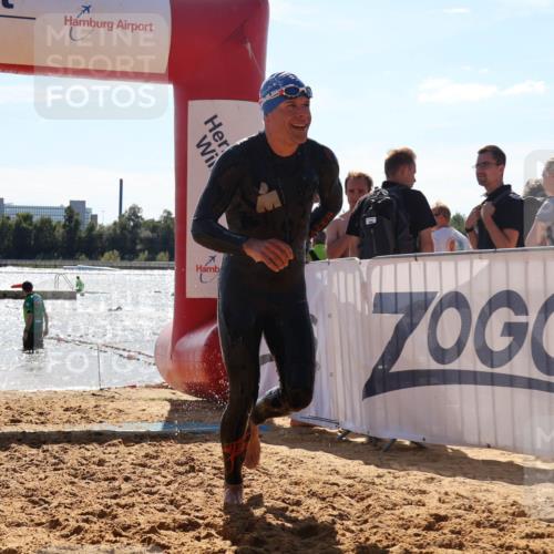 07.09.2025 - 19. Norderstedt Triathlon Luisa Fischer http://msf.ph/oto/8761747 07.09.2025 14:21:54 Schwimmen 1510 meine-sportfotos.de