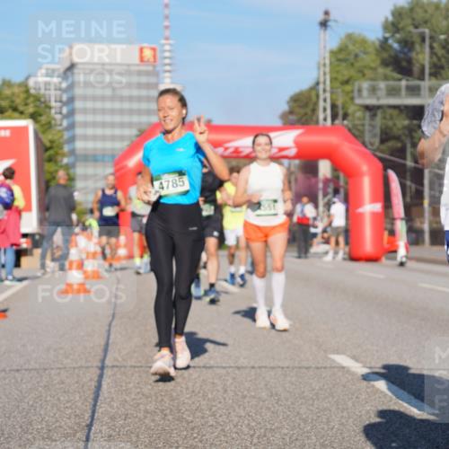 07.09.2025 - BARMER Alsterlauf Yannick Fuchs http://msf.ph/oto/8761751 07.09.2025 09:40:49 Laufen 4785, 400 meine-sportfotos.de