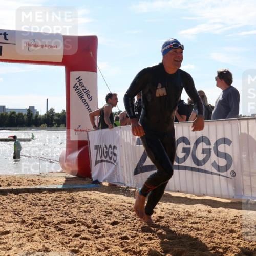 07.09.2025 - 19. Norderstedt Triathlon Luisa Fischer http://msf.ph/oto/8761753 07.09.2025 14:21:54 Schwimmen 1510 meine-sportfotos.de