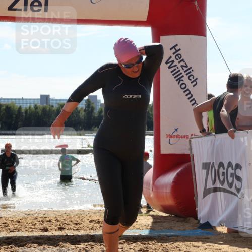 07.09.2025 - 19. Norderstedt Triathlon Luisa Fischer http://msf.ph/oto/8761768 07.09.2025 14:22:04 Schwimmen 407, 884, 1510 meine-sportfotos.de