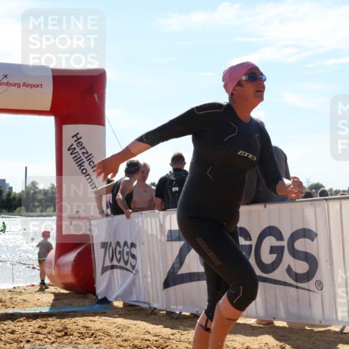 07.09.2025 - 19. Norderstedt Triathlon Luisa Fischer http://msf.ph/oto/8761791 07.09.2025 14:22:06 Schwimmen 407, 884 meine-sportfotos.de