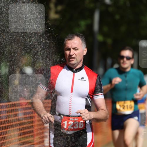 07.09.2025 - 19. Norderstedt Triathlon Michael Strokosch http://msf.ph/oto/8761814 07.09.2025 12:08:20 Laufen 1167, 1210, 1236 meine-sportfotos.de