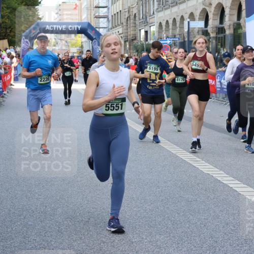 07.09.2025 - BARMER Alsterlauf Strokosch-Dieckow http://msf.ph/oto/8761822 07.09.2025 10:12:38 Ziel 2007, 2049, 2077, 2560, 2649, 2707, 3012, 3013, 3125, 3182, 3353, 3580, 3640, 4397, 4462, 4571, 4572, 4577, 4686, 4789, 4950, 5919, 5974, 5975, 6050, 8046, 8058, 8060 meine-sportfotos.de