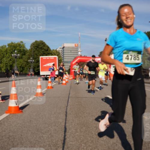 07.09.2025 - BARMER Alsterlauf Yannick Fuchs http://msf.ph/oto/8761835 07.09.2025 09:40:51 Laufen 4785 meine-sportfotos.de