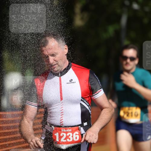 07.09.2025 - 19. Norderstedt Triathlon Michael Strokosch http://msf.ph/oto/8761839 07.09.2025 12:08:20 Laufen 1167, 1210, 1236 meine-sportfotos.de