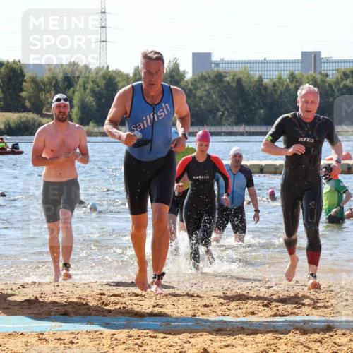 07.09.2025 - 19. Norderstedt Triathlon Luisa Fischer http://msf.ph/oto/8761862 07.09.2025 12:10:19 Schwimmen 161, 247, 1230, 1235, 1263, 1384 meine-sportfotos.de