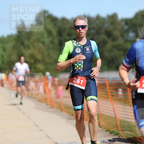 07.09.2025 - 19. Norderstedt Triathlon Michael Strokosch http://msf.ph/oto/8761872 07.09.2025 12:56:09 Laufen 212, 213, 261, 302, 814, 1249, 1294 meine-sportfotos.de