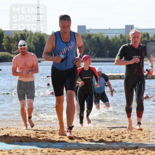 07.09.2025 - 19. Norderstedt Triathlon Luisa Fischer http://msf.ph/oto/8761874 07.09.2025 12:10:19 Schwimmen 161, 247, 1230, 1235, 1263, 1384 meine-sportfotos.de