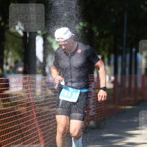 07.09.2025 - 19. Norderstedt Triathlon Michael Strokosch http://msf.ph/oto/8761889 07.09.2025 15:00:06 Laufen 411, 1012 meine-sportfotos.de