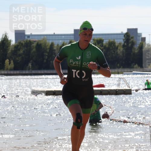 07.09.2025 - 19. Norderstedt Triathlon Luisa Fischer http://msf.ph/oto/8761897 07.09.2025 14:22:45 Schwimmen 408, 443, 454, 457, 459, 1484, 1489 meine-sportfotos.de