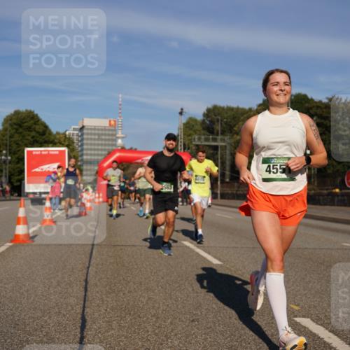 07.09.2025 - BARMER Alsterlauf Yannick Fuchs http://msf.ph/oto/8761900 07.09.2025 09:40:52 Laufen 563, 6015, 455 meine-sportfotos.de