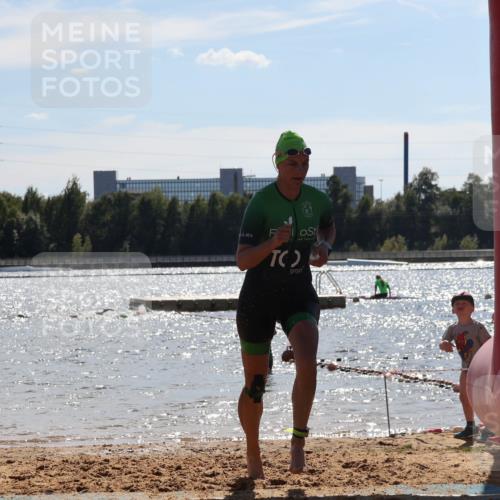 07.09.2025 - 19. Norderstedt Triathlon Luisa Fischer http://msf.ph/oto/8761906 07.09.2025 14:22:45 Schwimmen 408, 443, 454, 457, 459, 1484, 1489 meine-sportfotos.de