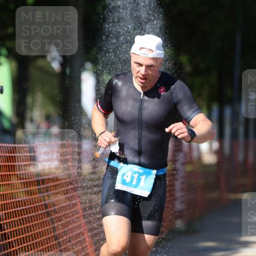 07.09.2025 - 19. Norderstedt Triathlon Michael Strokosch http://msf.ph/oto/8761915 07.09.2025 15:00:06 Laufen 411, 1012 meine-sportfotos.de