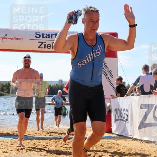 07.09.2025 - 19. Norderstedt Triathlon Luisa Fischer http://msf.ph/oto/8761942 07.09.2025 12:10:23 Schwimmen 161, 247, 1230, 1235, 1263, 1384 meine-sportfotos.de