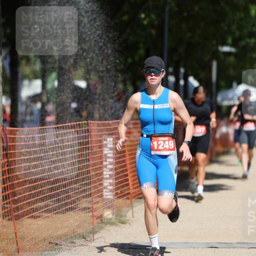 07.09.2025 - 19. Norderstedt Triathlon Michael Strokosch http://msf.ph/oto/8761964 07.09.2025 12:56:15 Laufen 814, 1234, 1241, 1249, 1351, 1387 meine-sportfotos.de