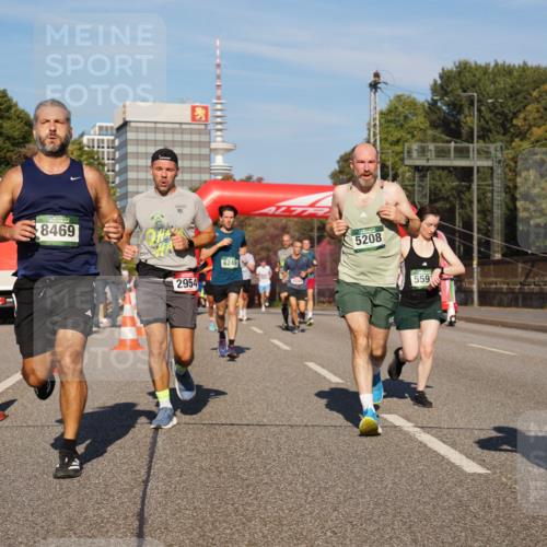 07.09.2025 - BARMER Alsterlauf Yannick Fuchs http://msf.ph/oto/8761969 07.09.2025 09:40:54 Laufen 8469, 2954, 6249, 2, 5208, 559, 5757 meine-sportfotos.de