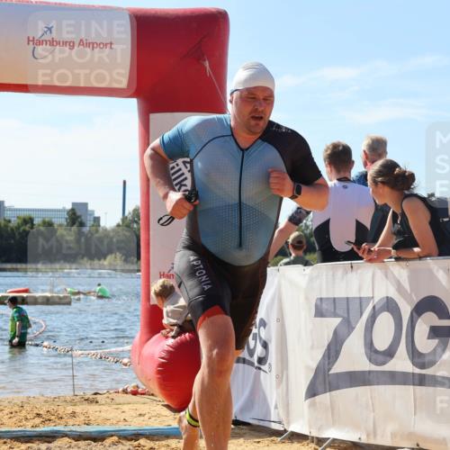 07.09.2025 - 19. Norderstedt Triathlon Luisa Fischer http://msf.ph/oto/8761975 07.09.2025 12:10:27 Schwimmen 161, 247, 1230, 1235, 1263, 1384 meine-sportfotos.de