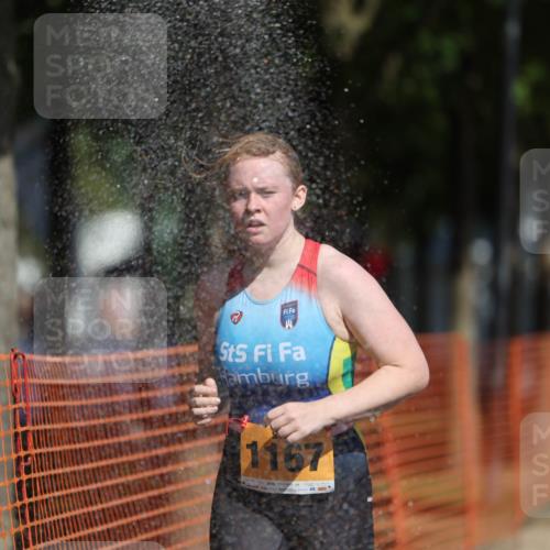 07.09.2025 - 19. Norderstedt Triathlon Michael Strokosch http://msf.ph/oto/8762017 07.09.2025 12:08:25 Laufen 149, 1167, 1210 meine-sportfotos.de