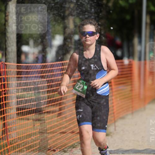 07.09.2025 - 19. Norderstedt Triathlon Michael Strokosch http://msf.ph/oto/8762069 07.09.2025 11:15:34 Laufen 122 meine-sportfotos.de