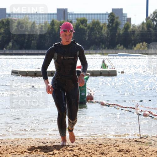 07.09.2025 - 19. Norderstedt Triathlon Luisa Fischer http://msf.ph/oto/8762089 07.09.2025 14:25:37 Schwimmen 464 meine-sportfotos.de