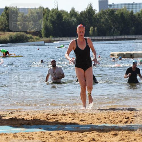 07.09.2025 - 19. Norderstedt Triathlon Luisa Fischer http://msf.ph/oto/8762115 07.09.2025 12:10:47 Schwimmen 262, 266, 759, 1214, 1262, 1269, 1362, 1477 meine-sportfotos.de