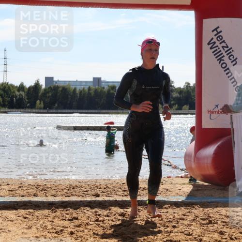 07.09.2025 - 19. Norderstedt Triathlon Luisa Fischer http://msf.ph/oto/8762119 07.09.2025 14:25:40 Schwimmen 464 meine-sportfotos.de