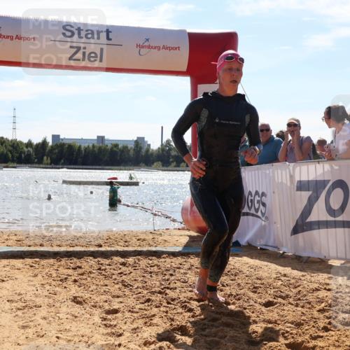 07.09.2025 - 19. Norderstedt Triathlon Luisa Fischer http://msf.ph/oto/8762132 07.09.2025 14:25:41 Schwimmen 464 meine-sportfotos.de