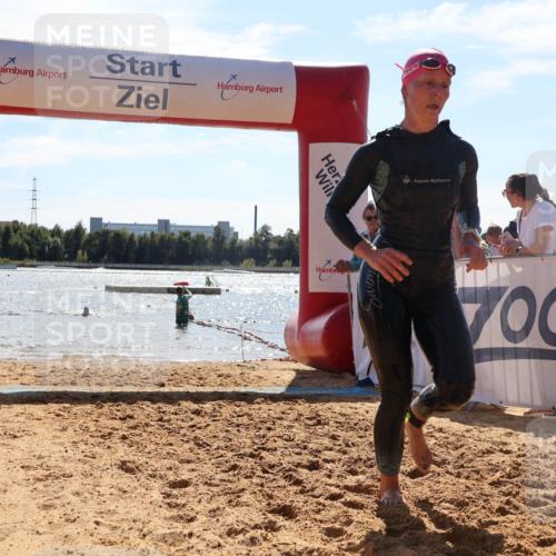 07.09.2025 - 19. Norderstedt Triathlon Luisa Fischer http://msf.ph/oto/8762138 07.09.2025 14:25:41 Schwimmen 464 meine-sportfotos.de