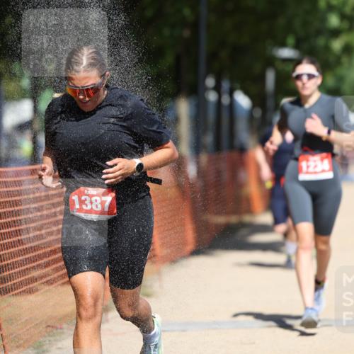07.09.2025 - 19. Norderstedt Triathlon Michael Strokosch http://msf.ph/oto/8762145 07.09.2025 12:56:19 Laufen 814, 1234, 1241, 1249, 1351, 1387 meine-sportfotos.de