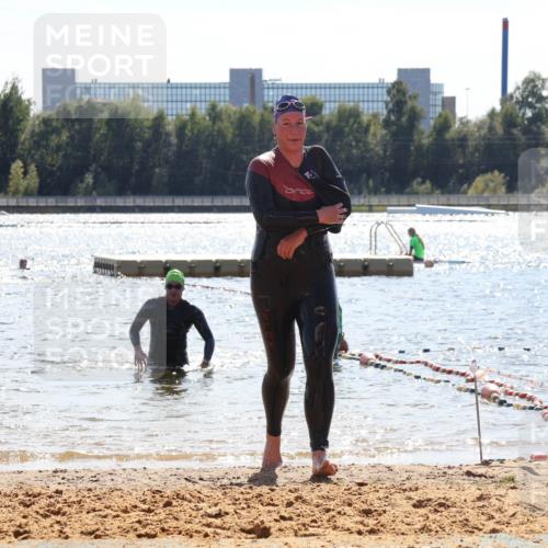 07.09.2025 - 19. Norderstedt Triathlon Luisa Fischer http://msf.ph/oto/8762149 07.09.2025 14:25:58 Schwimmen 1509 meine-sportfotos.de