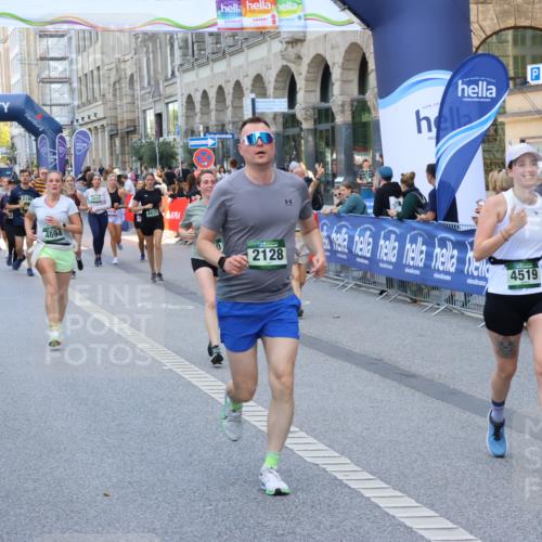 07.09.2025 - BARMER Alsterlauf Strokosch-Dieckow http://msf.ph/oto/8762168 07.09.2025 10:12:31 Ziel 2007, 2041, 2049, 2432, 2462, 2560, 2649, 2707, 3182, 3353, 3580, 3640, 4100, 4397, 4462, 4571, 4572, 4577, 4789, 5919, 8046, 8058, 8060, 8125 meine-sportfotos.de
