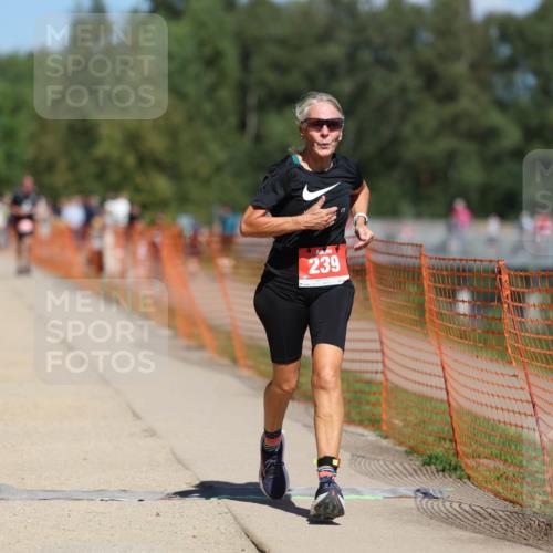 07.09.2025 - 19. Norderstedt Triathlon Michael Strokosch http://msf.ph/oto/8762182 07.09.2025 13:17:58 Laufen 239, 1216 meine-sportfotos.de
