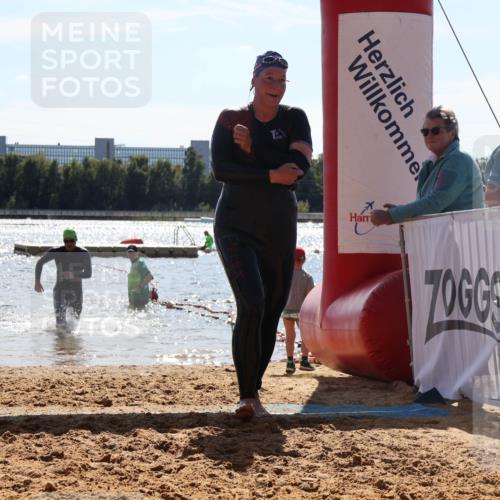 07.09.2025 - 19. Norderstedt Triathlon Luisa Fischer http://msf.ph/oto/8762198 07.09.2025 14:26:01 Schwimmen 1492, 1509 meine-sportfotos.de