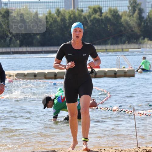 07.09.2025 - 19. Norderstedt Triathlon Luisa Fischer http://msf.ph/oto/8762215 07.09.2025 12:10:56 Schwimmen 183, 262, 266, 1283, 1362, 1477 meine-sportfotos.de