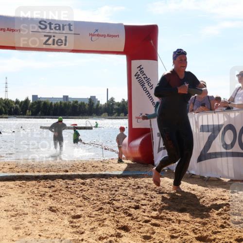 07.09.2025 - 19. Norderstedt Triathlon Luisa Fischer http://msf.ph/oto/8762220 07.09.2025 14:26:03 Schwimmen 1492, 1509 meine-sportfotos.de