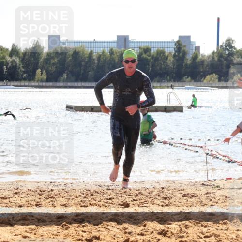 07.09.2025 - 19. Norderstedt Triathlon Luisa Fischer http://msf.ph/oto/8762233 07.09.2025 14:26:05 Schwimmen 1492, 1509 meine-sportfotos.de