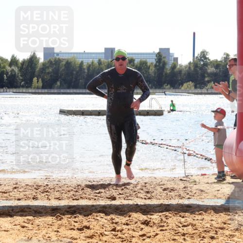 07.09.2025 - 19. Norderstedt Triathlon Luisa Fischer http://msf.ph/oto/8762238 07.09.2025 14:26:05 Schwimmen 1492, 1509 meine-sportfotos.de