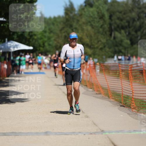 07.09.2025 - 19. Norderstedt Triathlon Michael Strokosch http://msf.ph/oto/8762247 07.09.2025 13:18:08 Laufen 241 meine-sportfotos.de